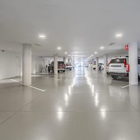 Aquasuites Luxury B08 Apartment